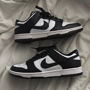 Black and White Nike Dunks